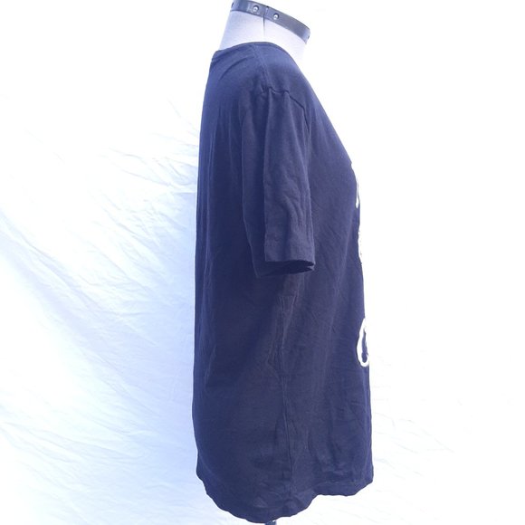 Old Navy The Nightmare Before Christmas Men's T Shirt Size Small Black - Picture 2 of 5